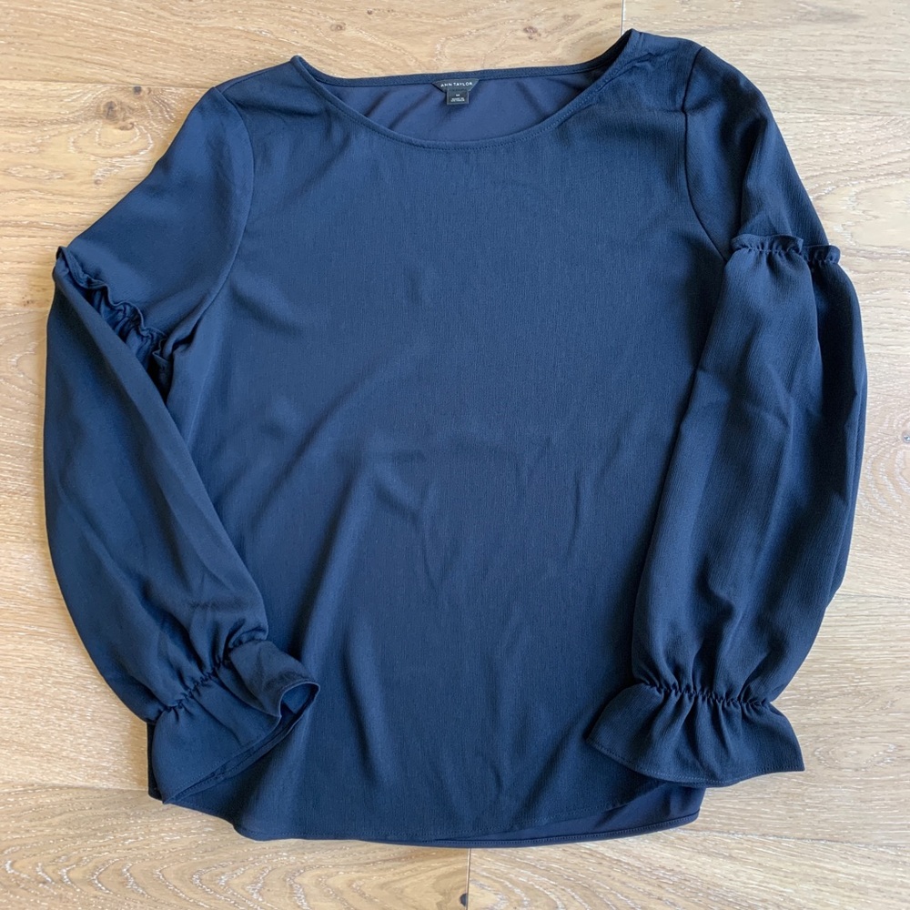 NWOT Navy Ann Taylor ruffle sleeve blouse
